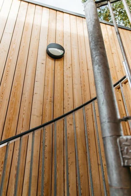 Carmen Eco-Pod / Treehouse, Close To Cabot Circus Bristol Exterior foto